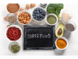 Top 10 Superfoods pour l'Immunité: Boostez votre Santé